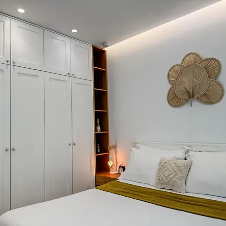 Lalas 1 Apartment *