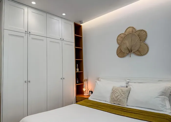 Lalas 1 Apartment *